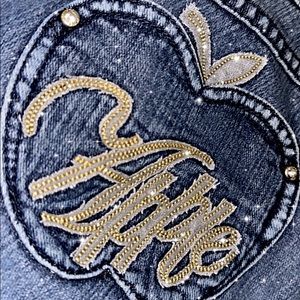 APPLE BOTTOM JEANS: denim shorts